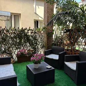 https://bb-infinity.hotels-amalfi.com